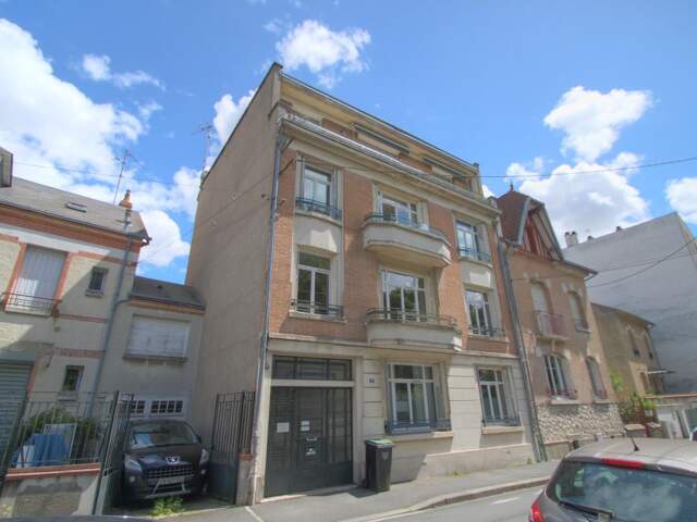 Appartement 84 m² – Vue sur le Parc Pasteur à Orléans — photo du bien