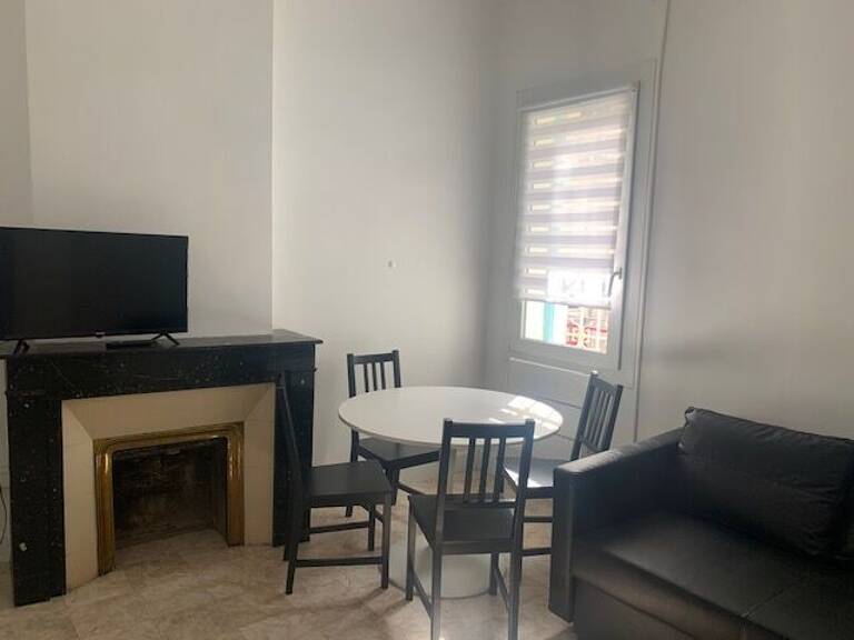 Appartement Nîmes 2 pièce(s) meublé 31.02 m² — photo 1