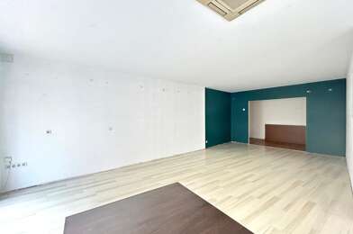 Commerce  600 €