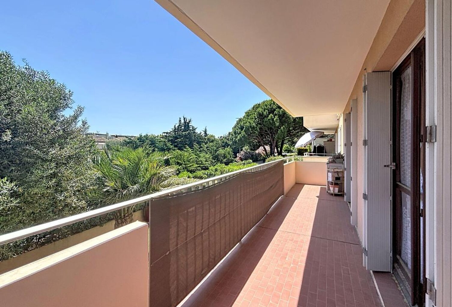 Appartement À Vendre T3 avec cave et parking — photo 1