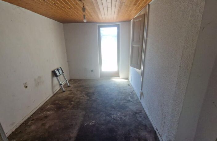 Rumilly Centre-Ville – Appartement à vendre - Fort Potentiel pour Investisseurs ou Amateurs de Rénovation — photo 2