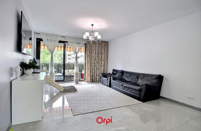Appartement À Vendre — photo 2
