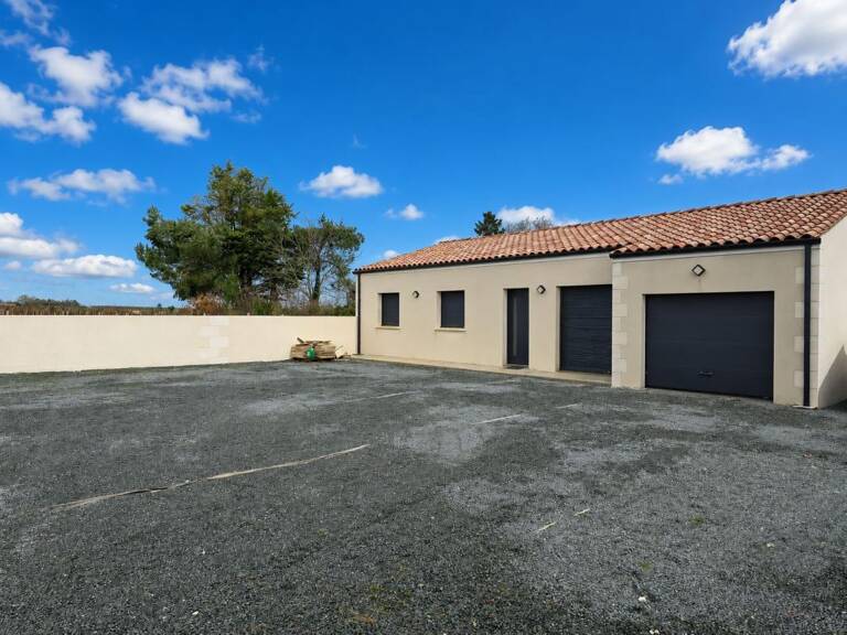 Maison À Vendre EPARGNES 3min de Cozes 4 PIÈCES — photo 1