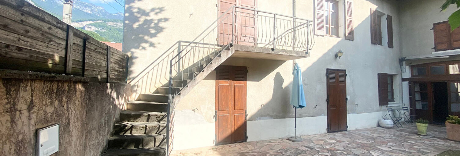 Maison 6 Pièces 148 m² à vendre à La Buissière (38530)