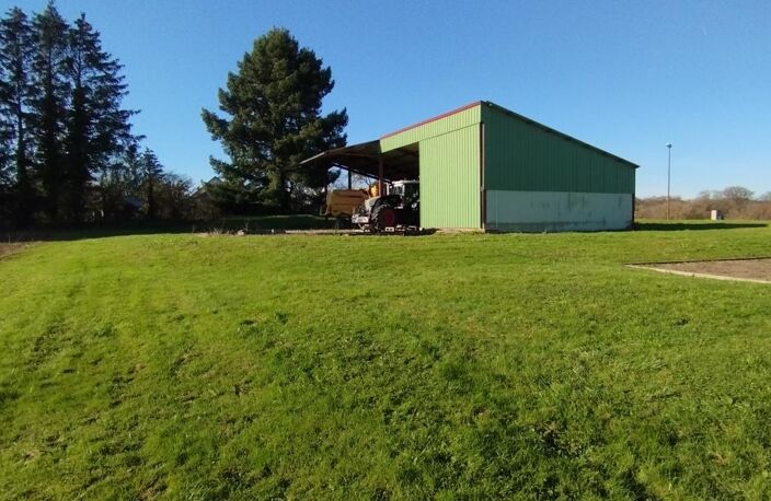 Maison avec piscine et hangar à la campagne — photo 3