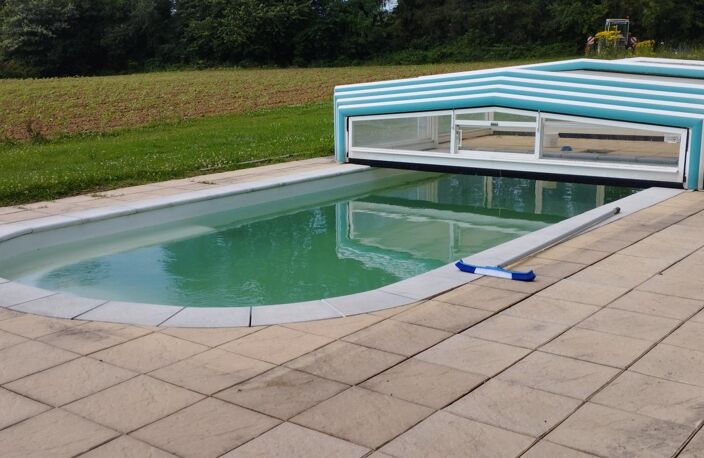 Maison avec piscine et hangar à la campagne — photo 5