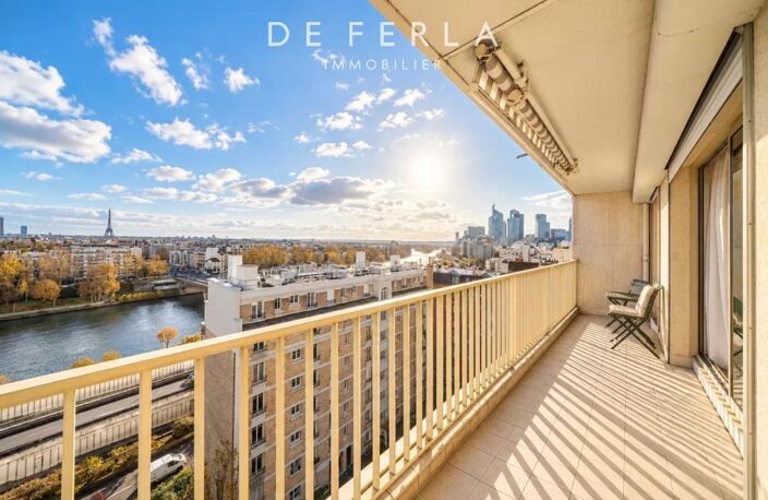 Duplex au dernier étage — Terrasse panoramique — COURBEVOIE / ÎLE DE LA JATTE — photo 5