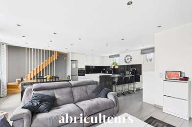 Maison 7 pièces 399000 €