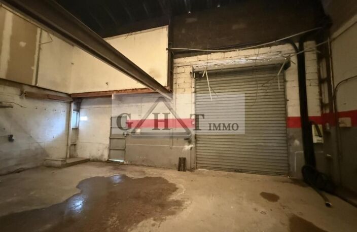 ENTREPOT A LOUER 150 M2 FONTENAY TRESIGNY — photo 5