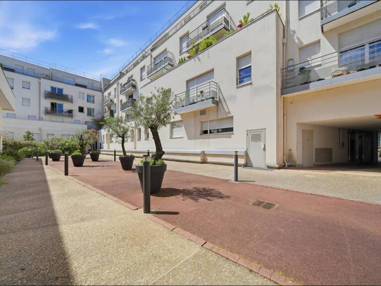 Appartement 4 pièces de 74 m² à Ivry-sur-Seine — photo 1