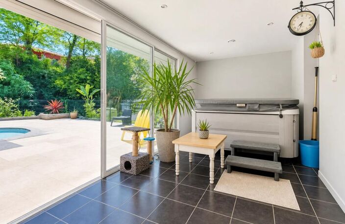 Maison de 11 pièces de 368 m² à Châteauneuf-sur-Isère — photo 3