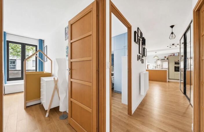 Appartement T3 de 71m² / 2 chambres / 41 m² de séjour / Parking — photo 3