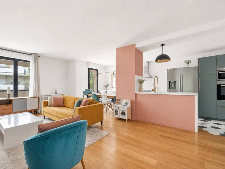 Appartement T3 de 71m² / 2 chambres / 41 m² de séjour / Parking — photo 1