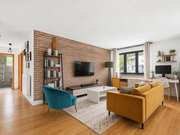 Appartement T3 de 71m² / 2 chambres / 41 m² de séjour / Parking — photo 1