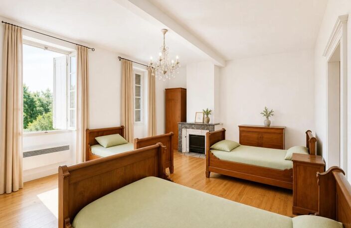 Maison de 7 pièces - Jardin  - Garage — photo 4