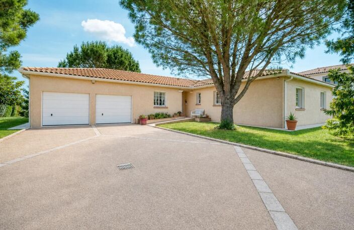 Maison de 5 pièces de 144 m² à Ségreville — photo 3