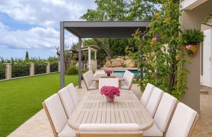 Maison de 6 pièces de 256 m² à Le Bar-sur-Loup — photo 2