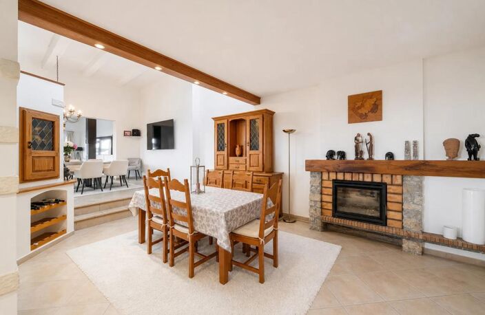 Maison de 6 pièces de 256 m² à Le Bar-sur-Loup — photo 5