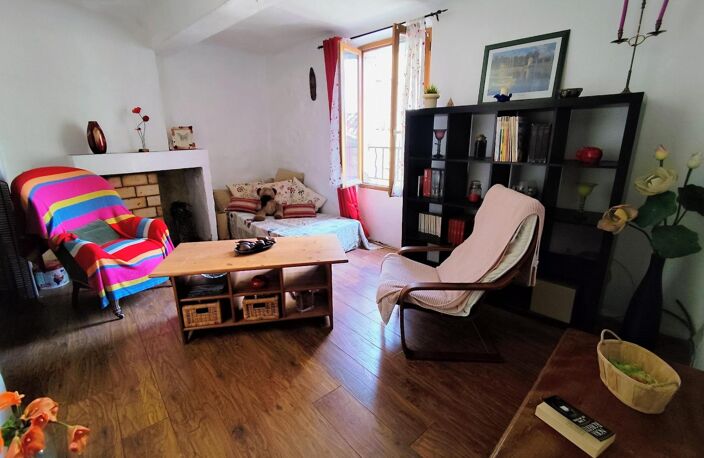 Vente maison 4 pièces 101 m² Callas (83830) — photo 2