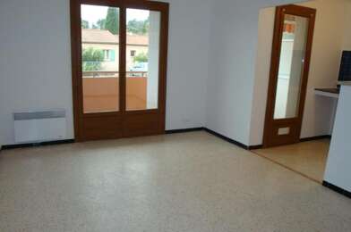 Appartement 3 pièces 618 €