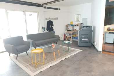 Bureau  2350 €