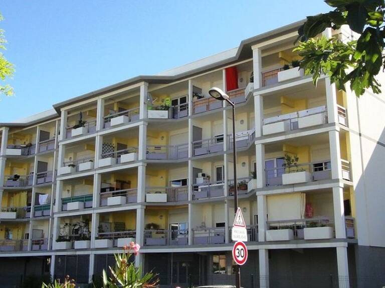 A louer à L'ISLE sur SORGUE — photo 1
