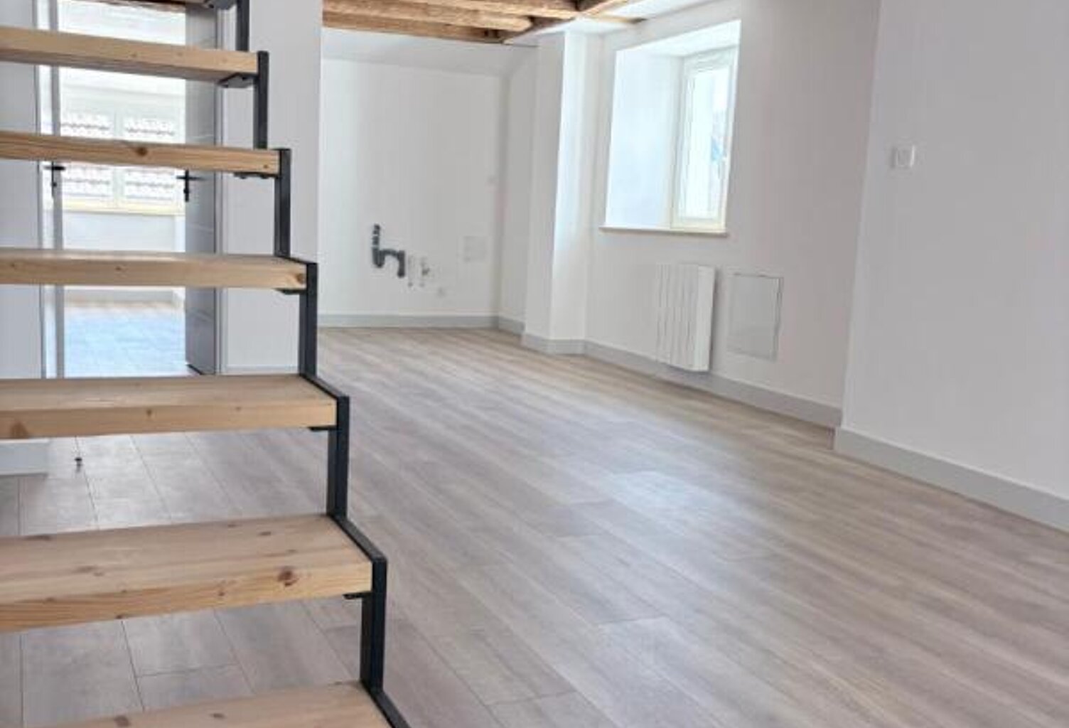 Duplex de charme en plein coeur de Lons-le-Saunier — photo 1