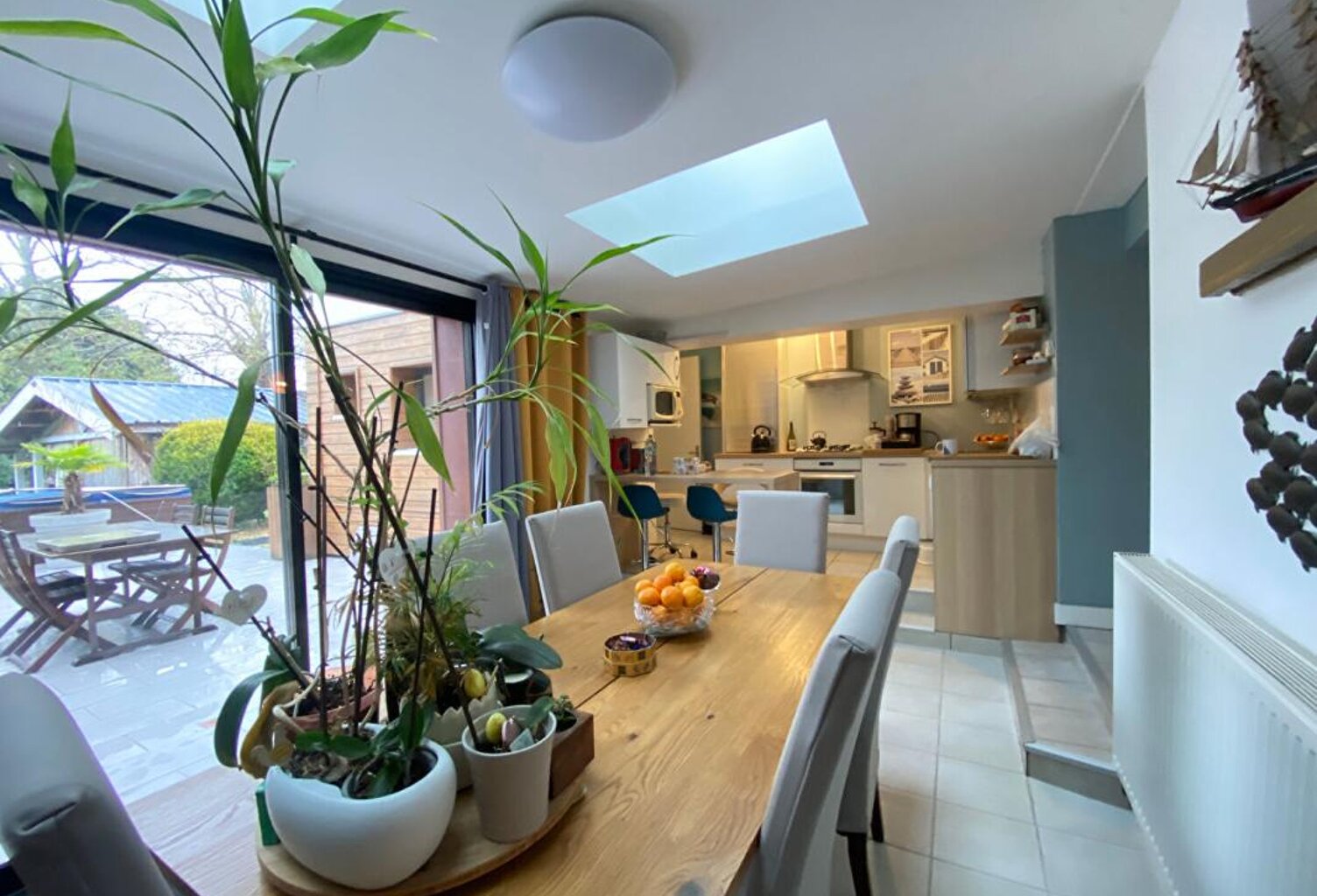 Maison Ozillac -159M2 - 4 CHAMBRES - GRAND JARDIN - PRIX 246750 HAI — photo 1