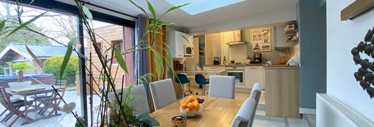 Maison 7 Pièces 159 m² à vendre à Ozillac (17500)