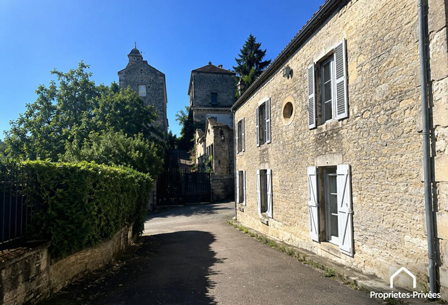 Maison Bourgeoise de caractère Lormes 7 pièce(s) 165 m2 + véranda 20m2 — photo 1