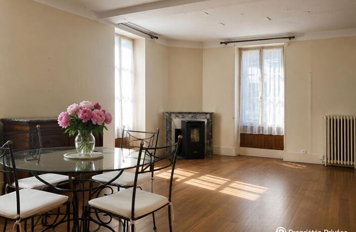 Maison Bourgeoise de caractère Lormes 7 pièce(s) 165 m2 + véranda 20m2 — photo 3