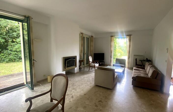 GUERANDE DANS UN VILLAGE PROCHE LA BAULE MAISON DE PLAIN PIED  DE 150 m2  SUR UNE PARCELLE DE 1100m2 — photo 4