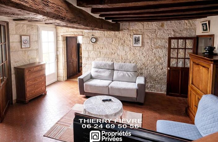 A VENDRE - COEUR DE VILLAGE CHOUZÉ SUR LOIRE MAISON 6 PIÈCES 130 m2  TERRASSE  JARDIN CAVE — photo 3