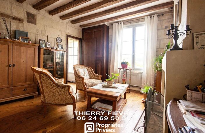A VENDRE - COEUR DE VILLAGE CHOUZÉ SUR LOIRE MAISON 6 PIÈCES 130 m2  TERRASSE  JARDIN CAVE — photo 4
