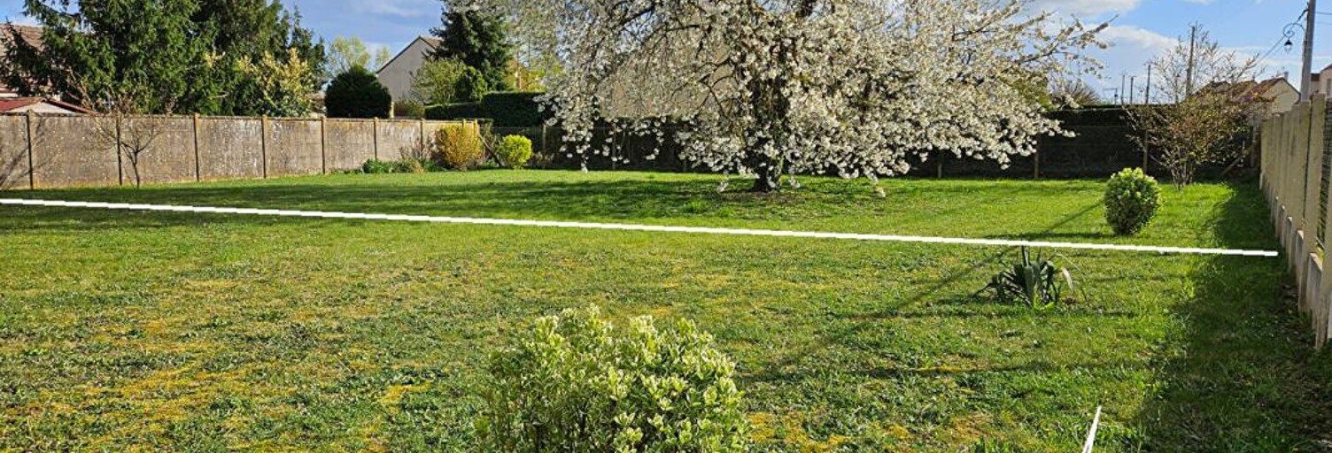 Terrain  350 m² à vendre à Pussay (91740)