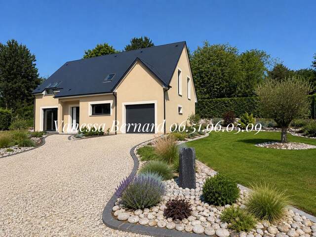 14130 Maison de 175 m² 5 chambres proche Pt L'Evêque 595 000 Euros — photo du bien