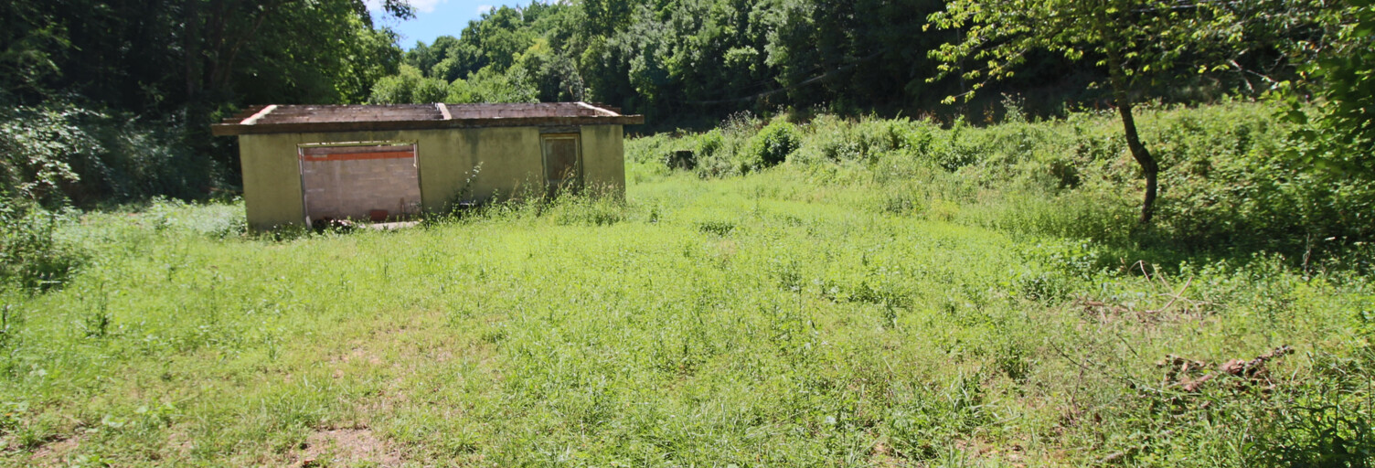 Terrain  7451 m² à vendre à Puy-l'Évêque (46700)