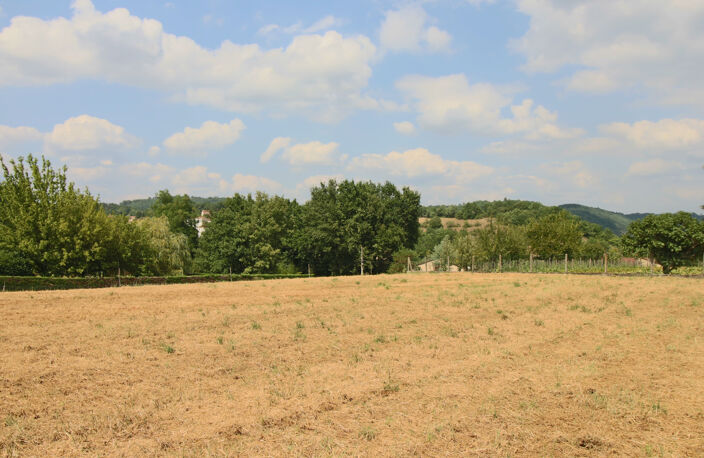 EXCLUSIVITE - Terrain à Puy l'évêque — photo 2