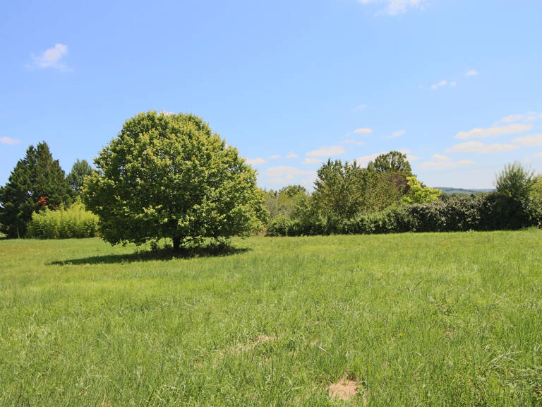 Terrain sur Puy l'Evêque — photo 1