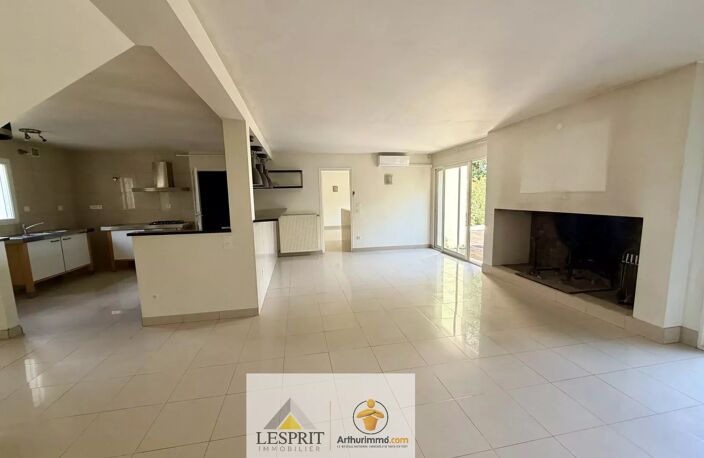 Maison familiale avec piscine à Brive-la-Gaillarde — photo 3
