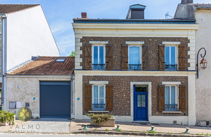 DEPT Yvelines (78) Thoiry + A vendre maison centre-ville ave — photo 5
