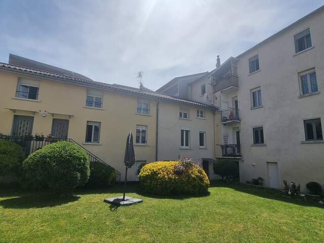 Immeuble 406 m² à Tarare — photo du bien