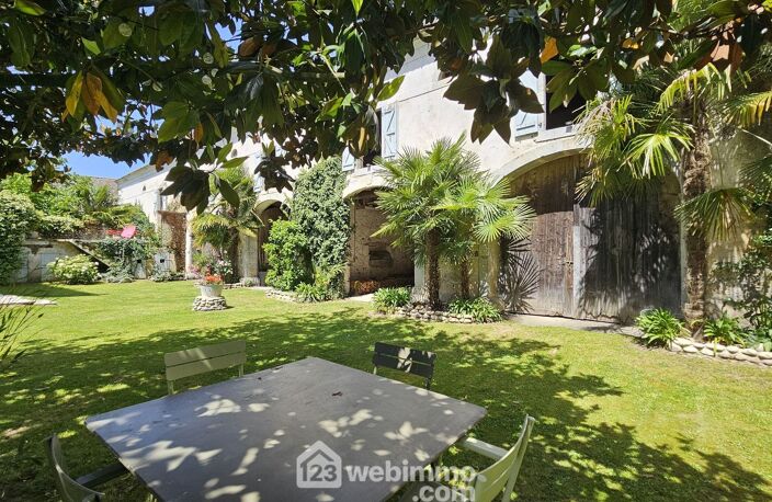 Maison de maître - 284m² - Nay — photo 3