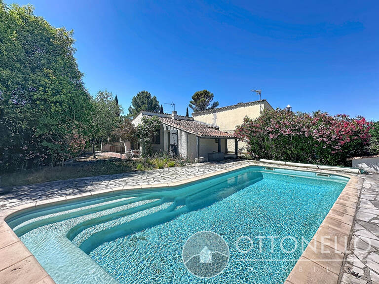 Villa Roquebrune Sur Argens 3 pièces 67,04 m2 sur 800 m2 de terrain avec piscine et garage — photo 1