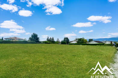 Terrain  368400 €