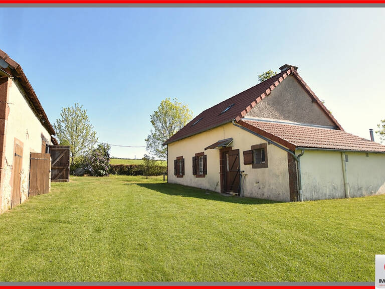 LONGERE BOURBONNAISE A PROXIMITE PARC ATTRACTION LE PAL : — photo 1