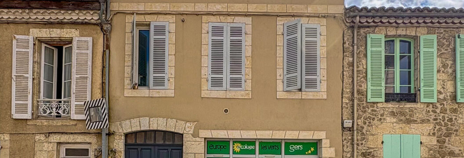 Immeuble  243 m² à vendre à Auch (32000)