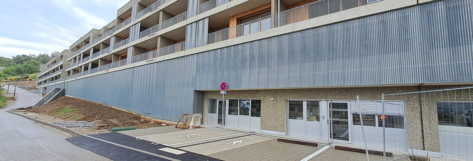 Commerce  39 m² à vendre à Bassens (73000)