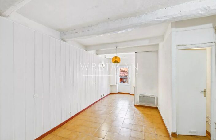 Grand studio à rènover - Menton Vieille Ville — photo 2