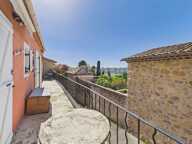 Maison de village avec garage, jardin et vue - Fayence — photo 2